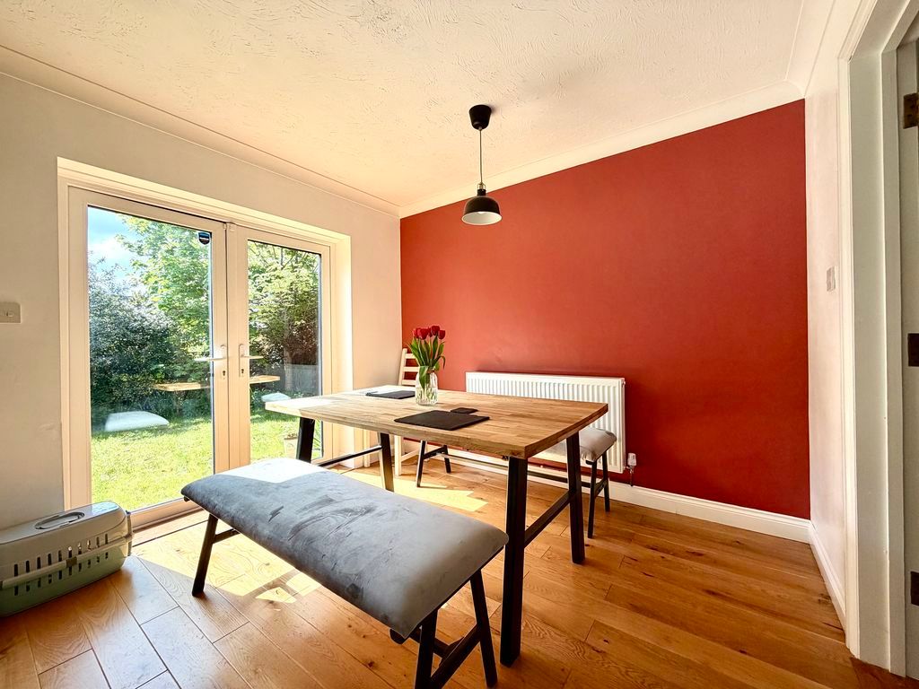 Property photo 3 of 21 Dining Room