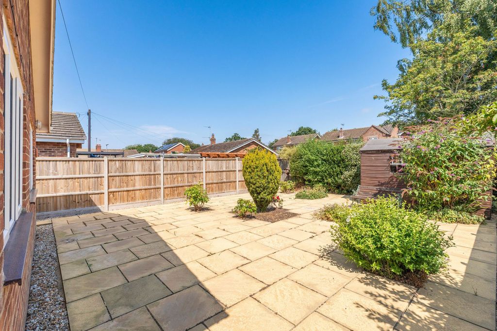 Property photo 2 of 15
