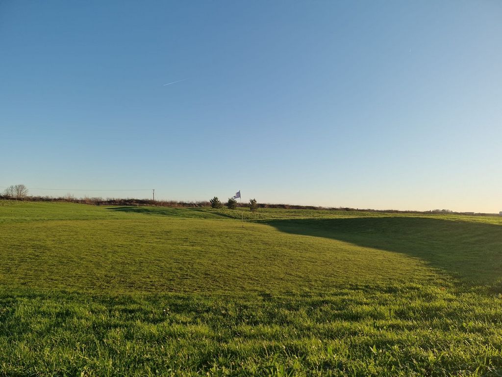 Property photo 3 of 31 2025 Birchington Vale Facilities 1