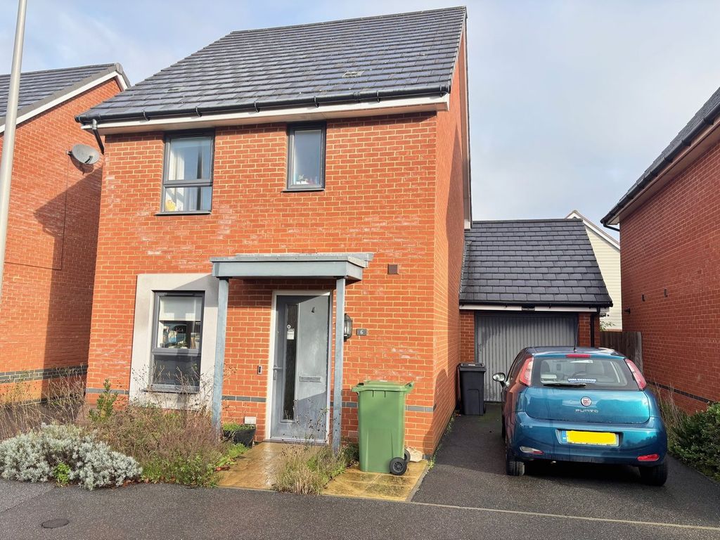 Property photo 1 of 9