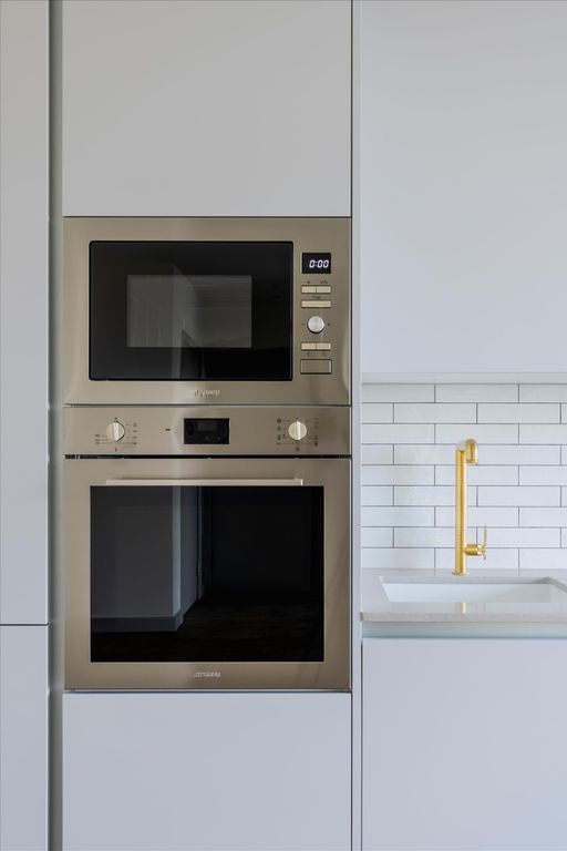 Property photo 3 of 12 Image