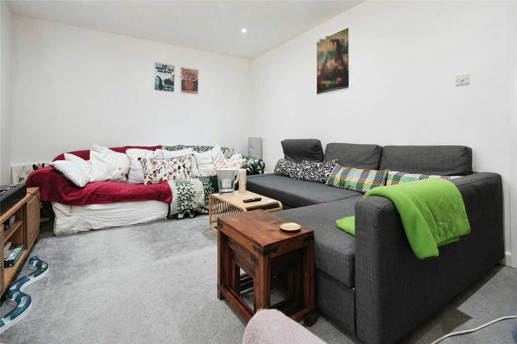 Property photo 2 of 10 Picture No. 26