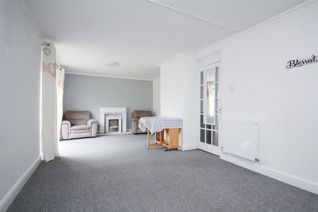 Property photo 3 of 13 Living Room1.Jpg