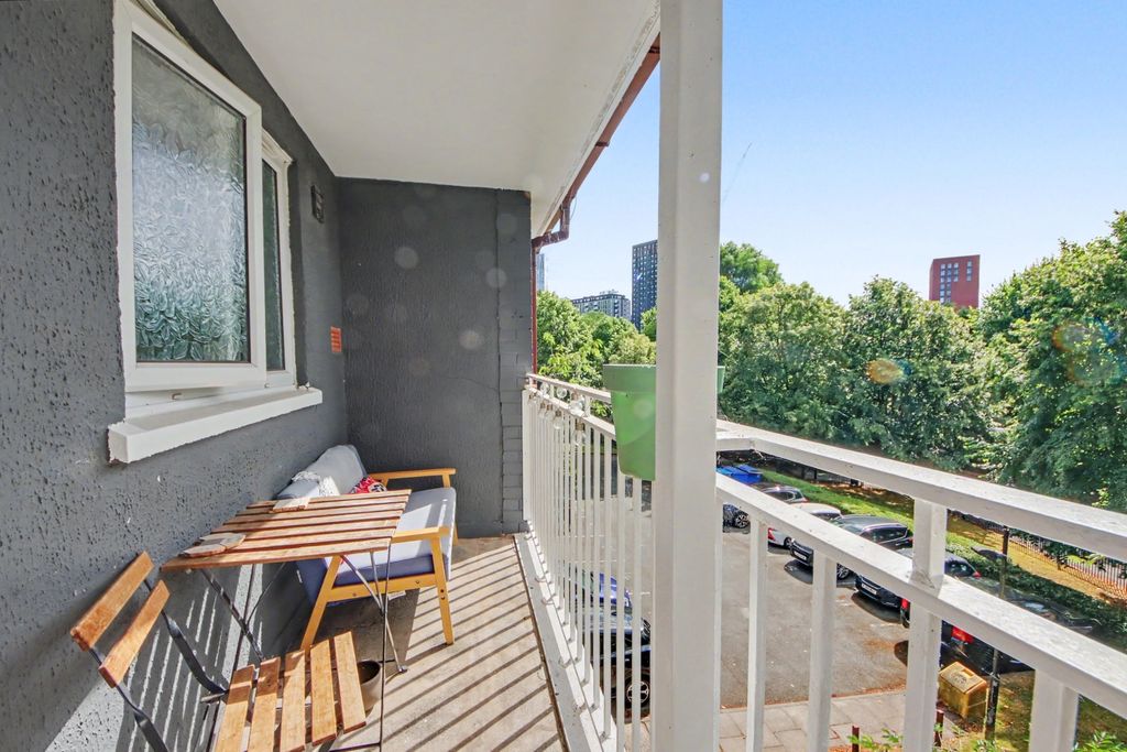 Property photo 3 of 14 Img_9961