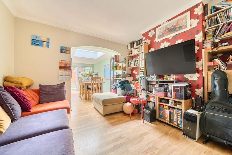 Property photo 3 of 16 Photo 17