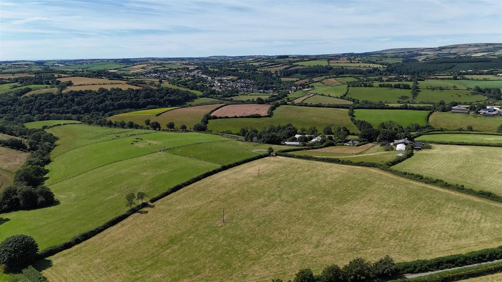 Property photo 2 of 32 Dji_20260706154505_0355_D.Jpg