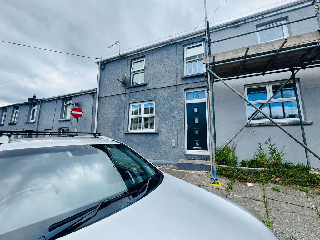 Property photo 1 of 29