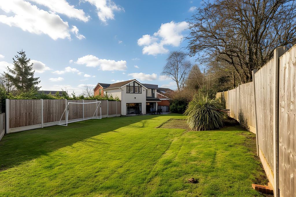 Property photo 2 of 45 Picture No. 01