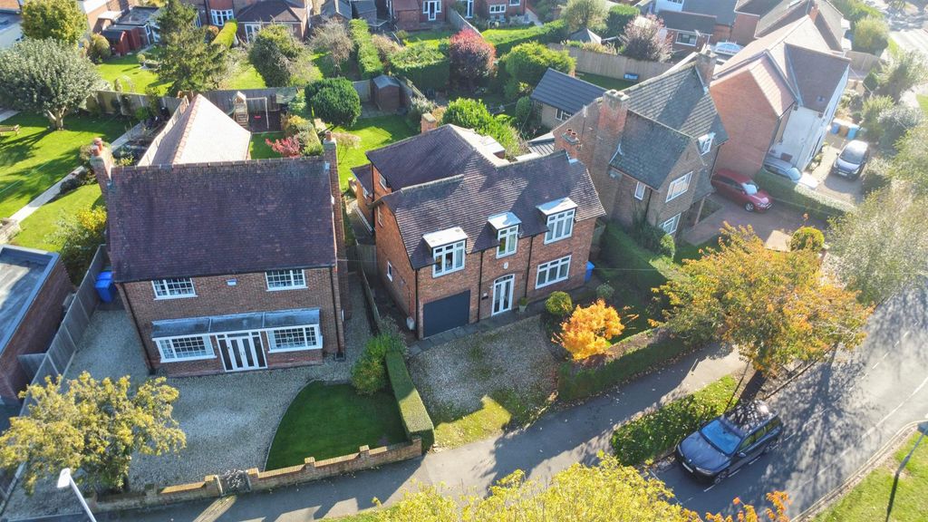 Property photo 2 of 26 Dji_0881-Dji_0883_Lzn.Jpg