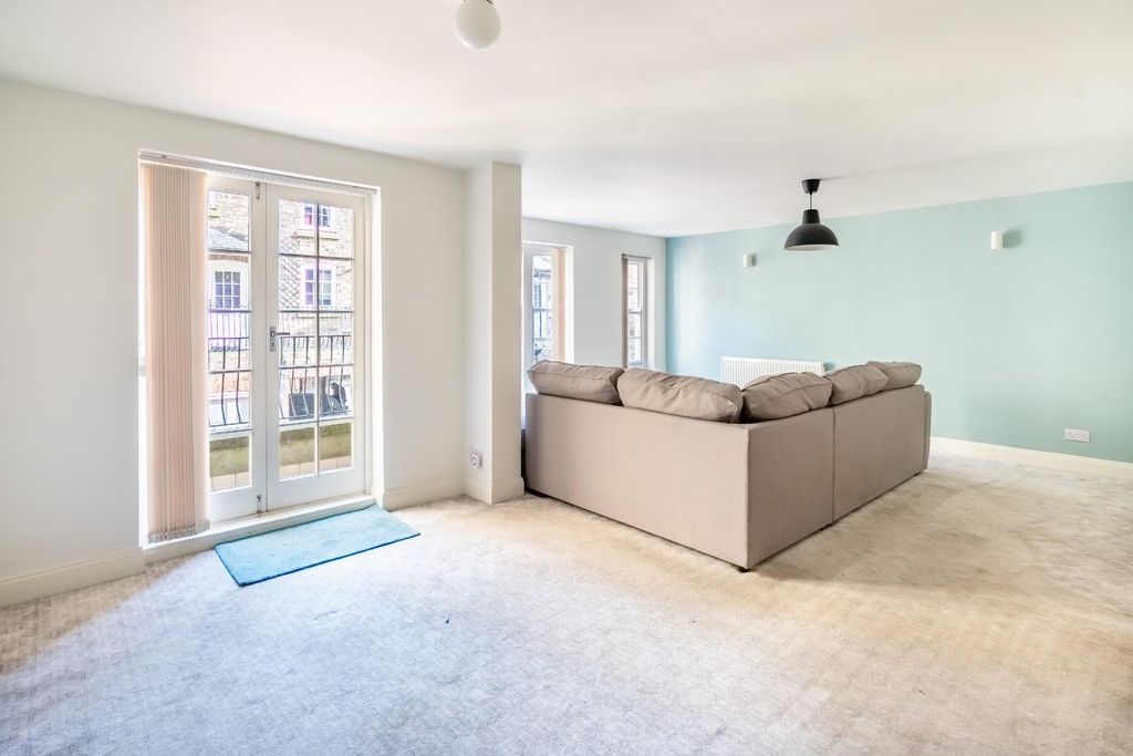 Property photo 3 of 18 25Bc-2.Jpg