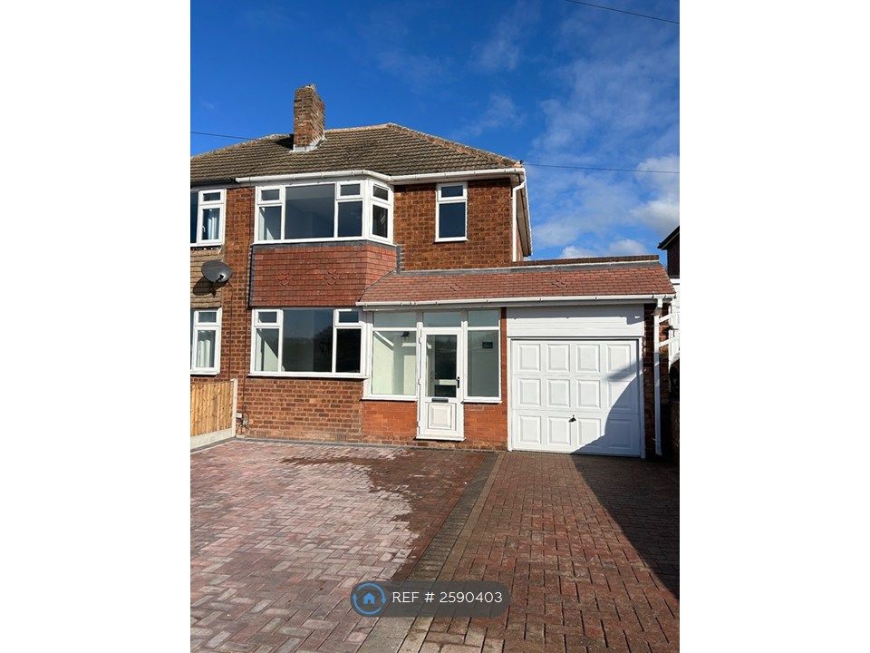 Property photo 1 of 32