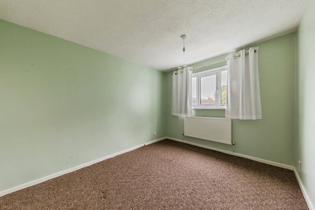 Property photo 2 of 17 Photo