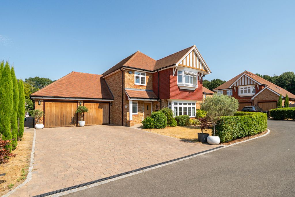 Property photo 1 of 22 1501205-19-6A70d0...