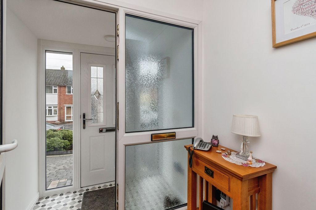 Property photo 2 of 20 Pbox-Img.Jpg