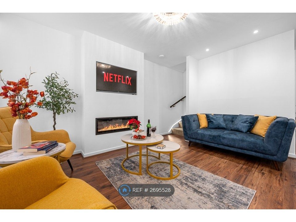 Property photo 1 of 31