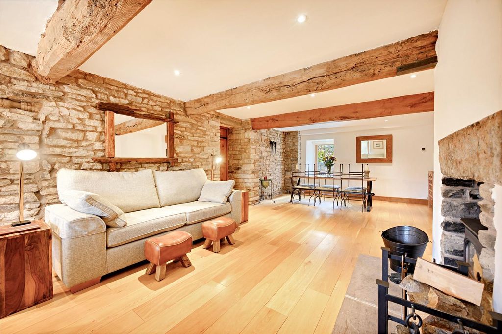 Additional image 14 of 4 bed detached house for saleHigher Whittlestone Head Farm, Whittlestone Head, Darwen BB3