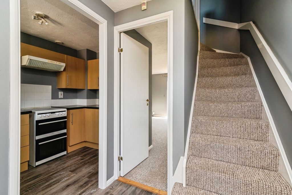 Property photo 3 of 19 Pbox-Img.Jpg