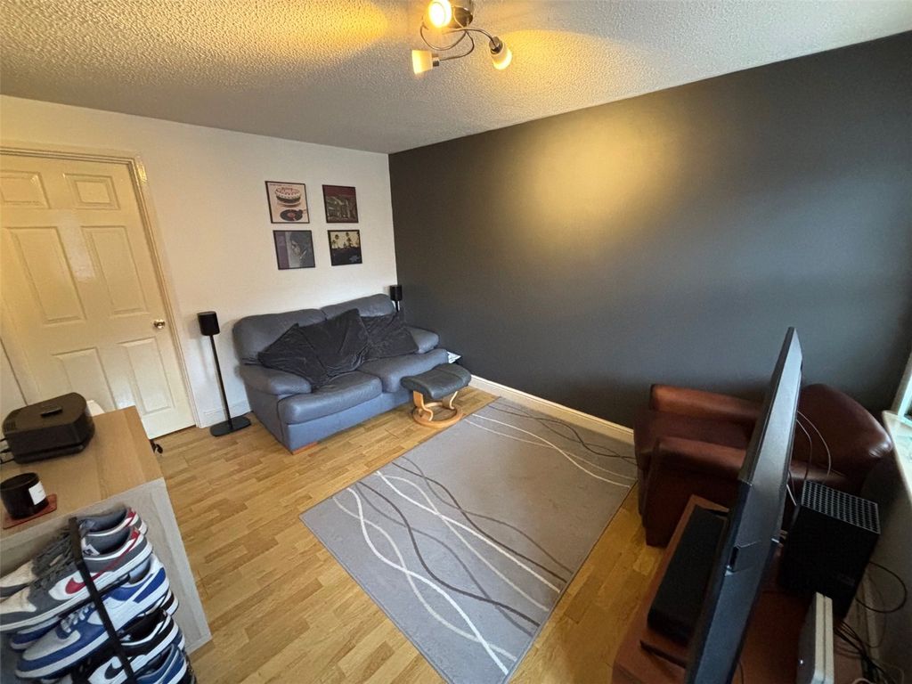 Property photo 2 of 9 Picture No. 07