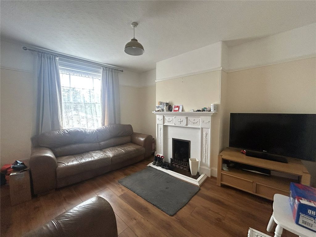 Property photo 2 of 14 Picture No. 06