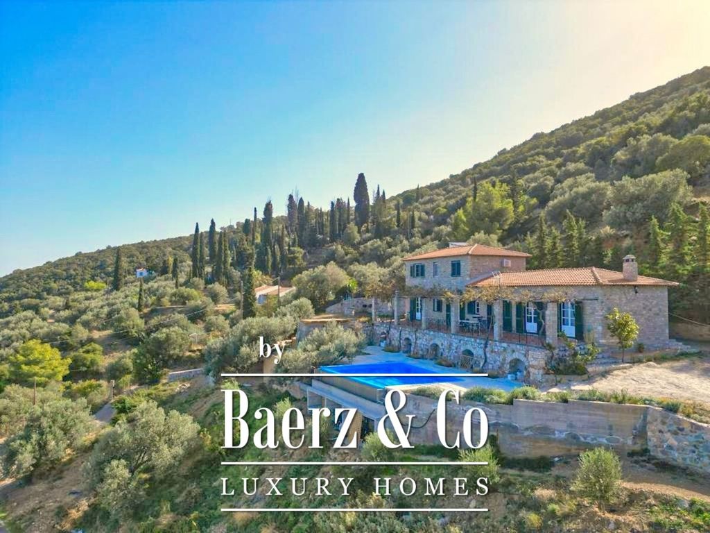 Property photo 2 of 25