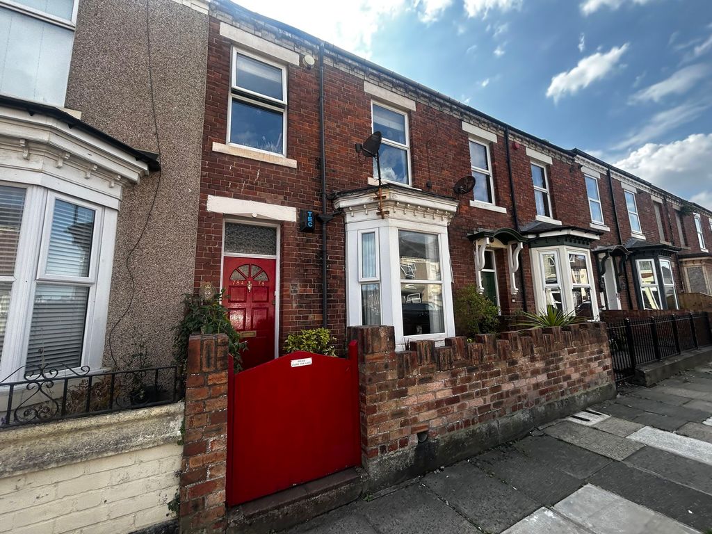 Property photo 1 of 8