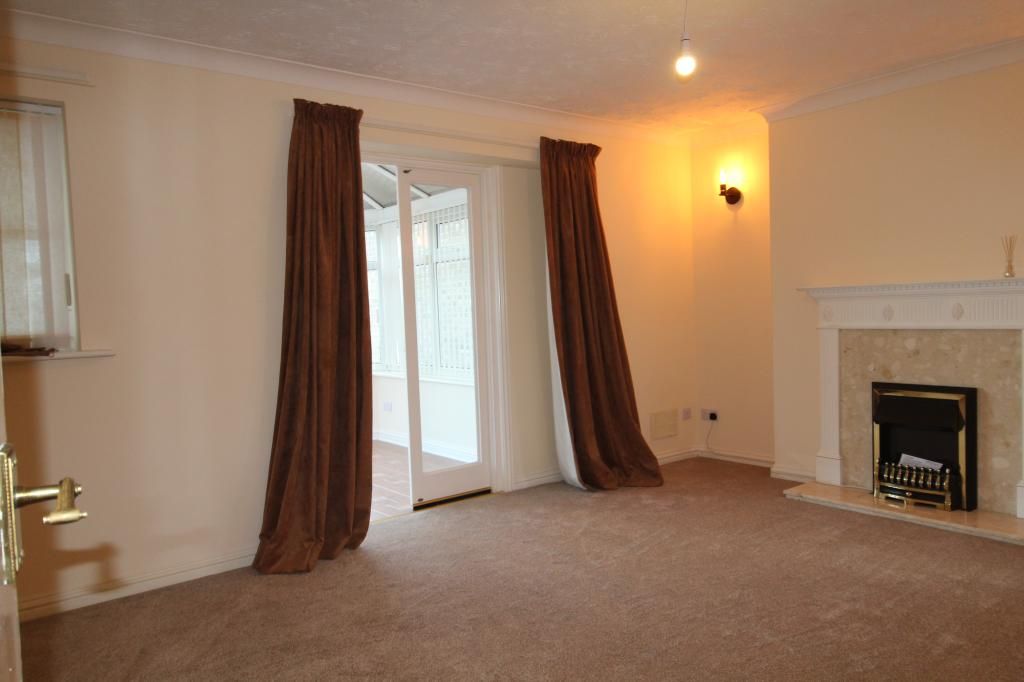 Property photo 3 of 11 Photo 12