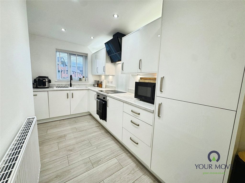 Property photo 3 of 17 Picture No. 05