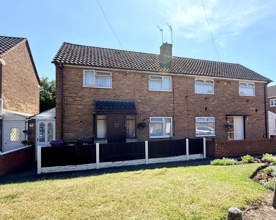 Property photo 1 of 11