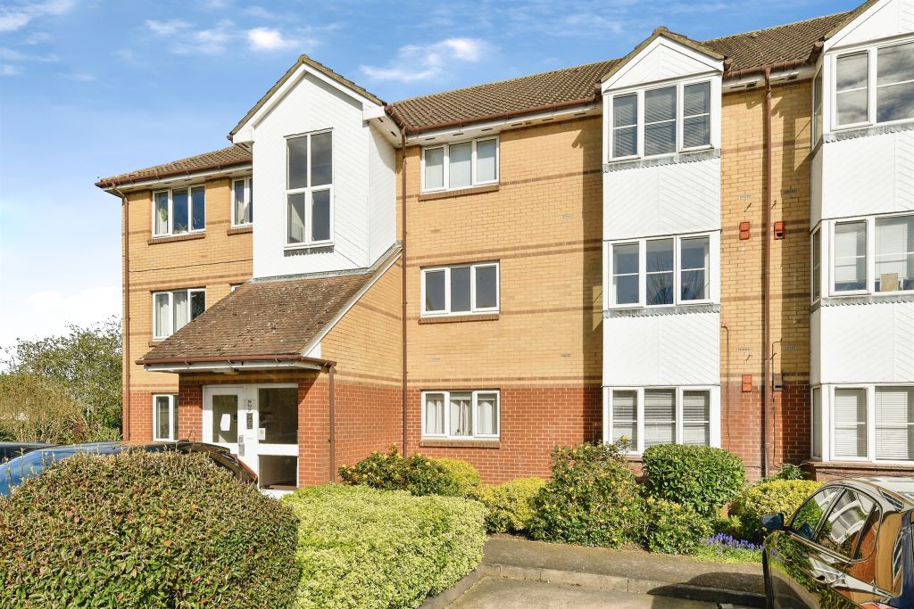 Property photo 1 of 20