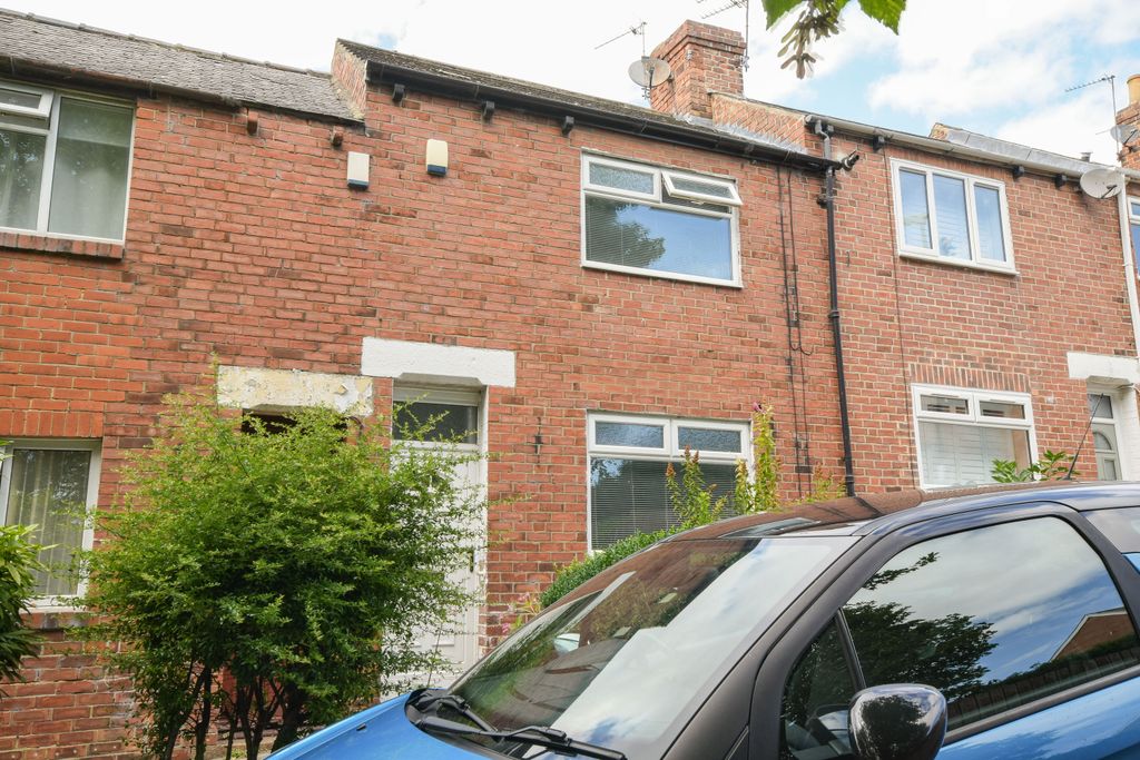 Property photo 1 of 15