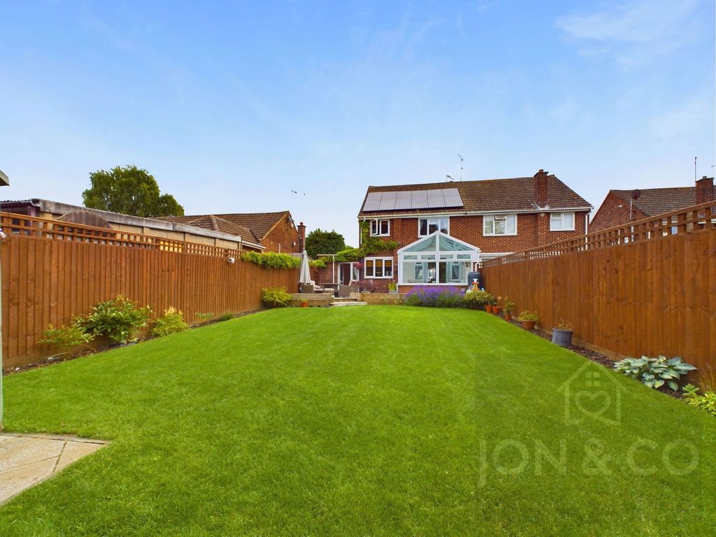 Property photo 2 of 14