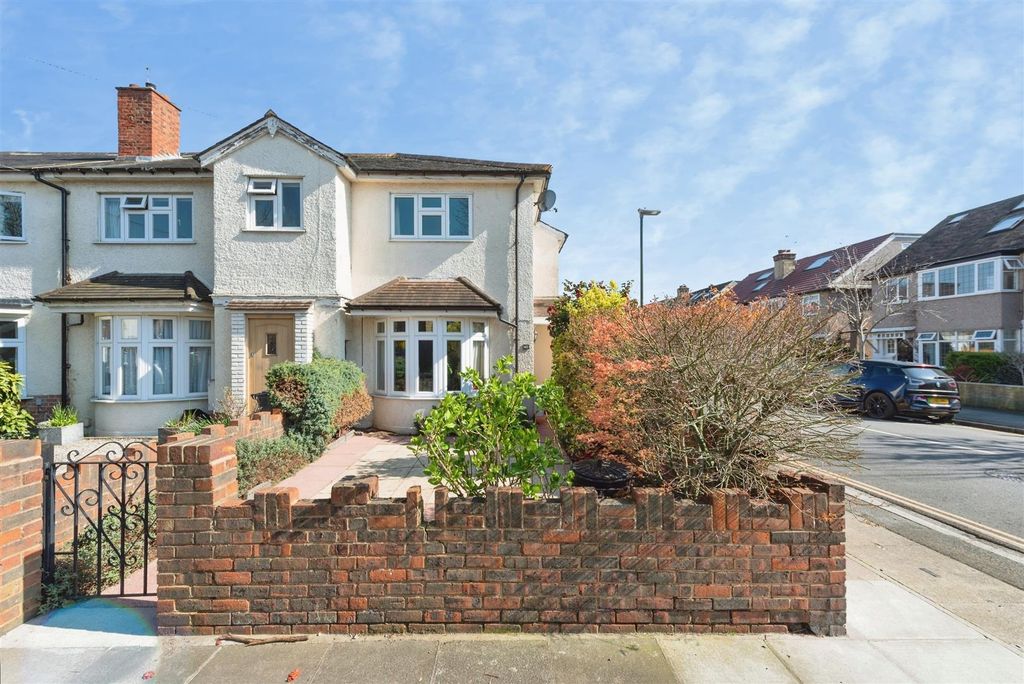 Property photo 1 of 19 Radnor27Of30.Jpg