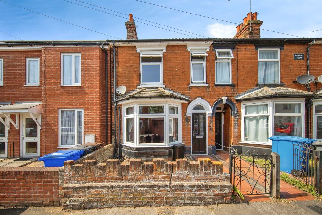 Property photo 1 of 15