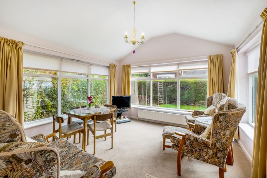 Property photo 2 of 26 232A Pennygate (Spalding)-23