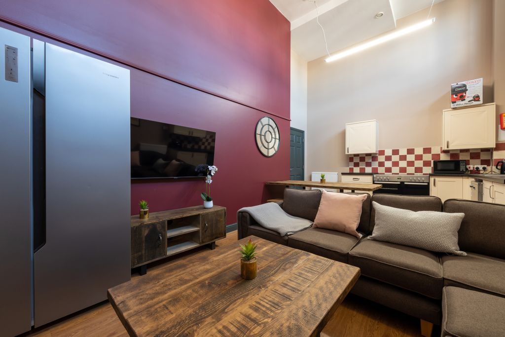 Property photo 2 of 20 Photo 1