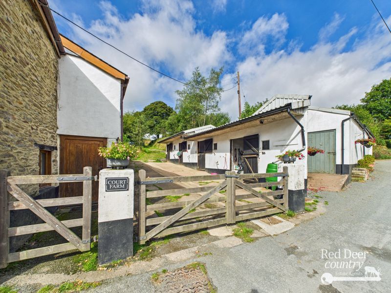 Property photo 3 of 38 Stables