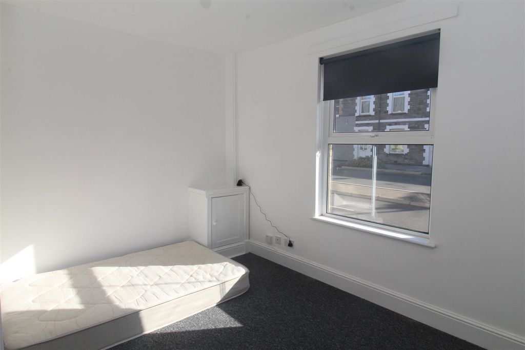 Property photo 3 of 11 Img_0556.Jpg