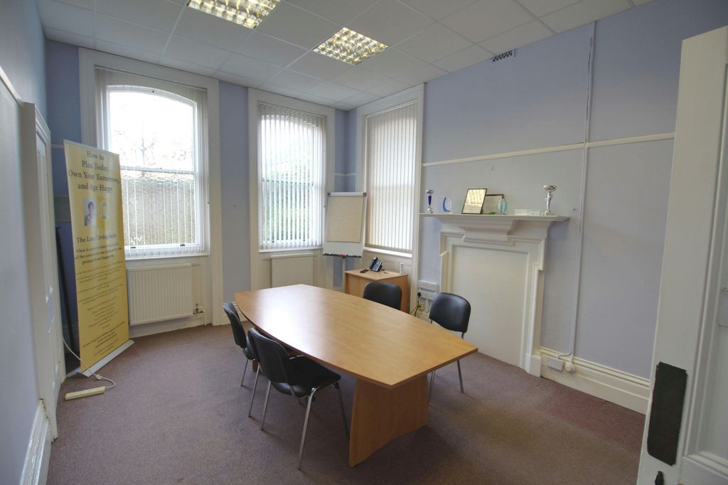 Property photo 2 of 10 Meeting Room2.Jpg