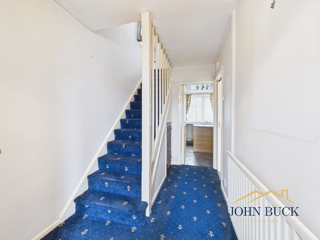 Property photo 2 of 24