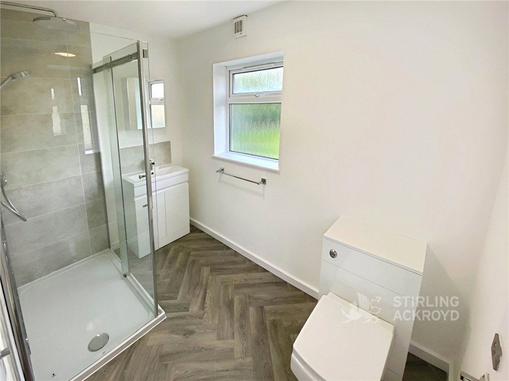 Property photo 3 of 5 Bathroom