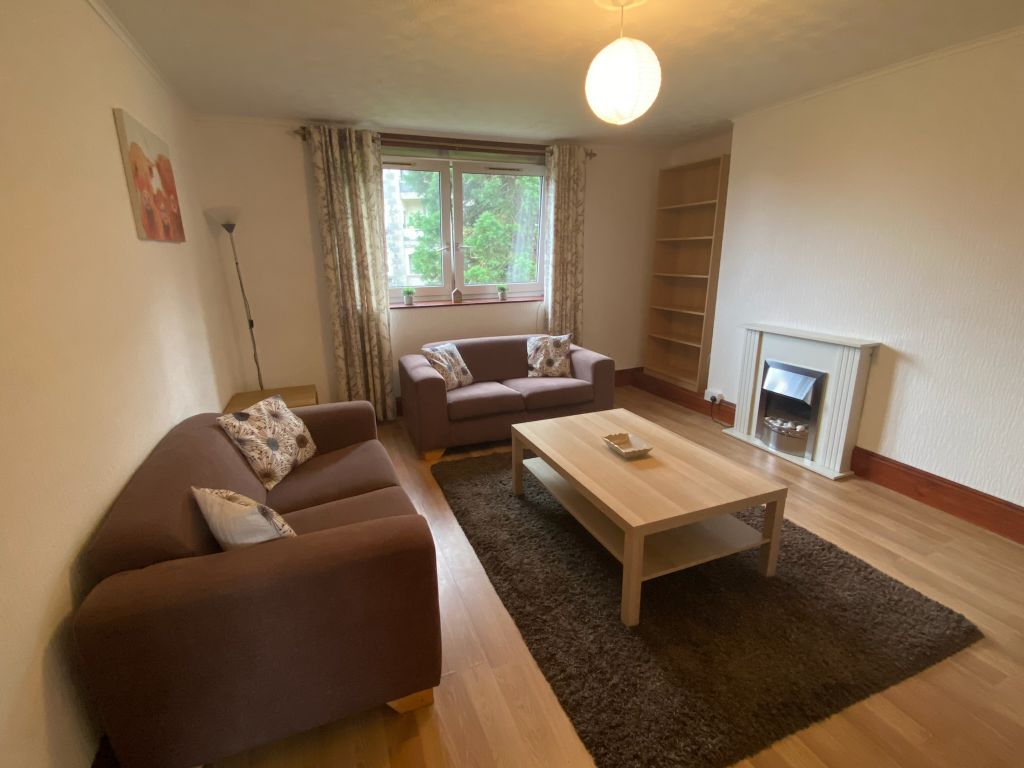 Property photo 1 of 7 Cover