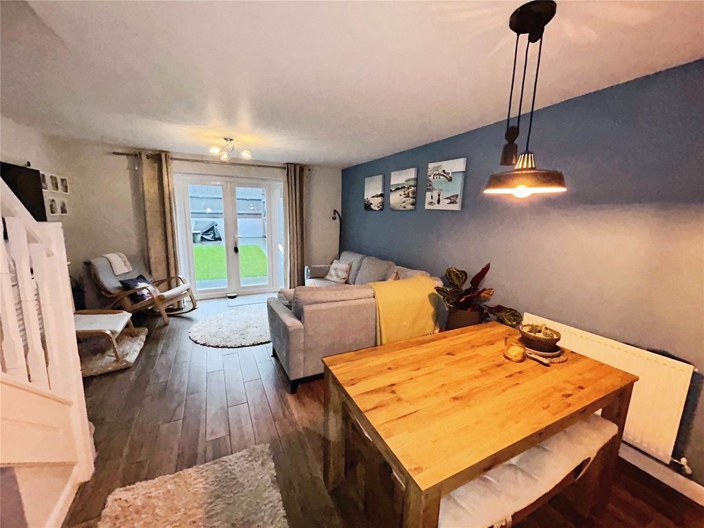 Property photo 2 of 16 Lounge/Diner