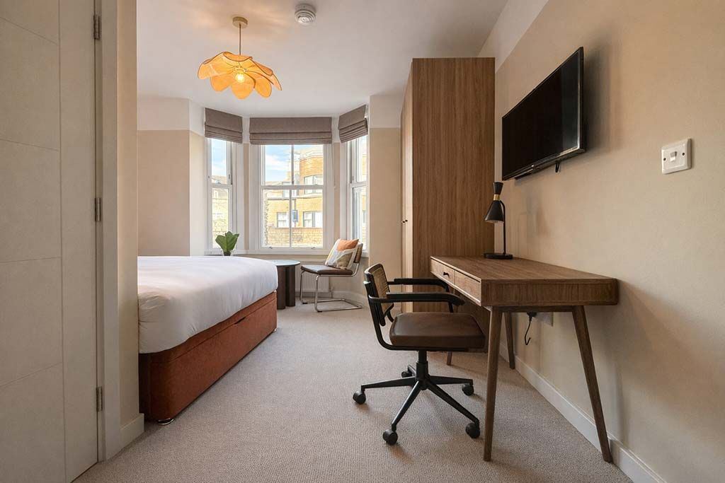 Property photo 2 of 9