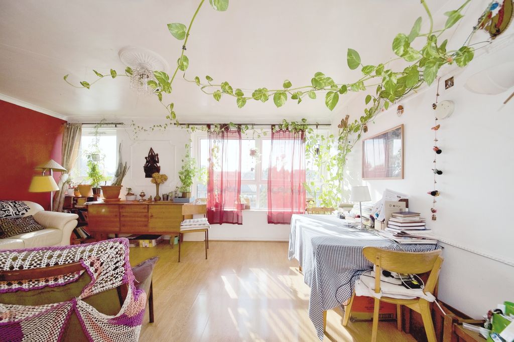 Property photo 3 of 15 Photography