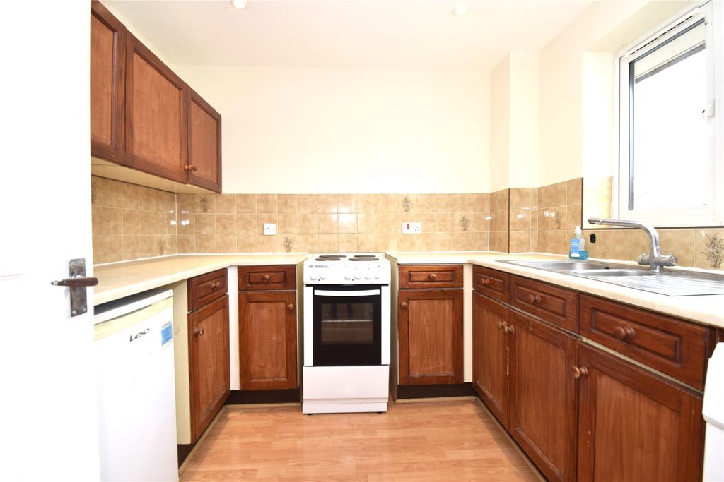 Property photo 3 of 9 Picture No. 35