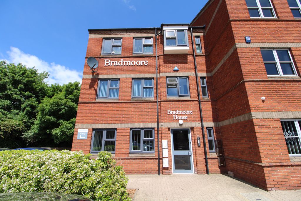 Property photo 1 of 5