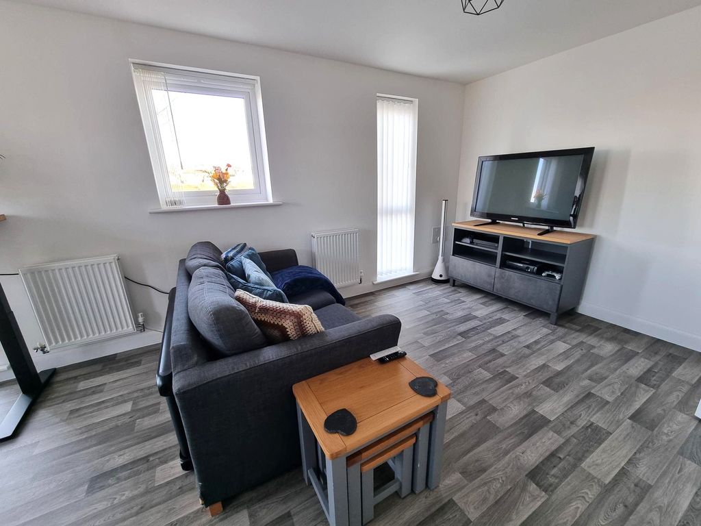 Property photo 2 of 9 Lounge Area