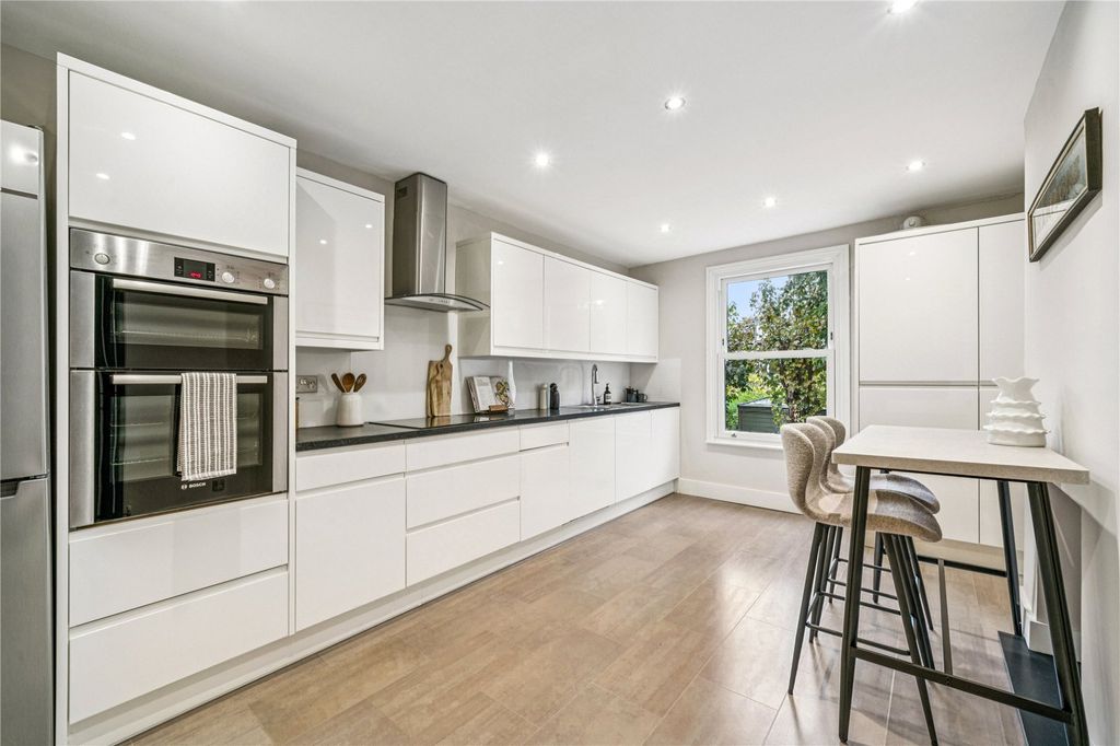 Property photo 3 of 8 Picture No. 03