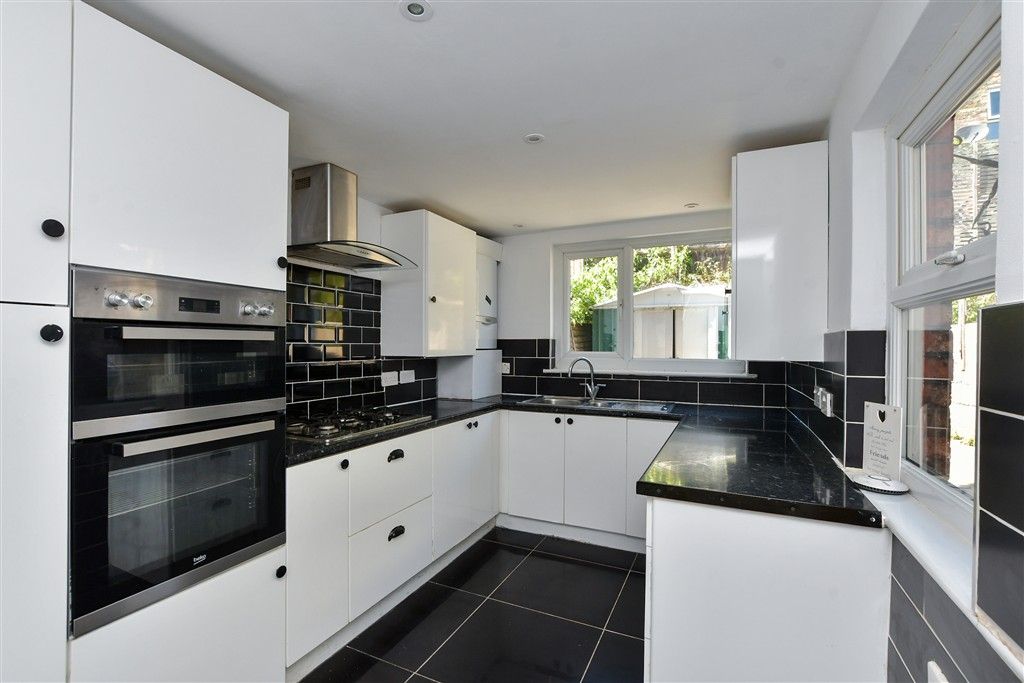 Property photo 2 of 13 Kitchen