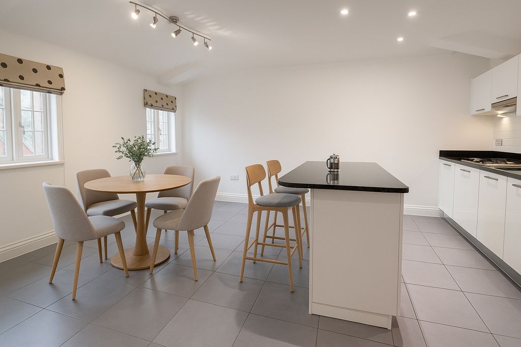 Property photo 3 of 14 3A Copy.Jpg